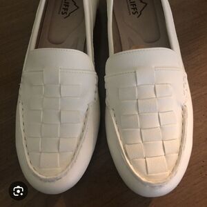 Cliffs by WHITE MOUNTAIN Woven White Loafers